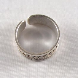 PR-0025 Adjustable Knot Ring